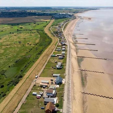 Lovely Caravan At Manor Park, Nearby Hunstanton Beach In Norfolk Ref 23067S Exterior photo